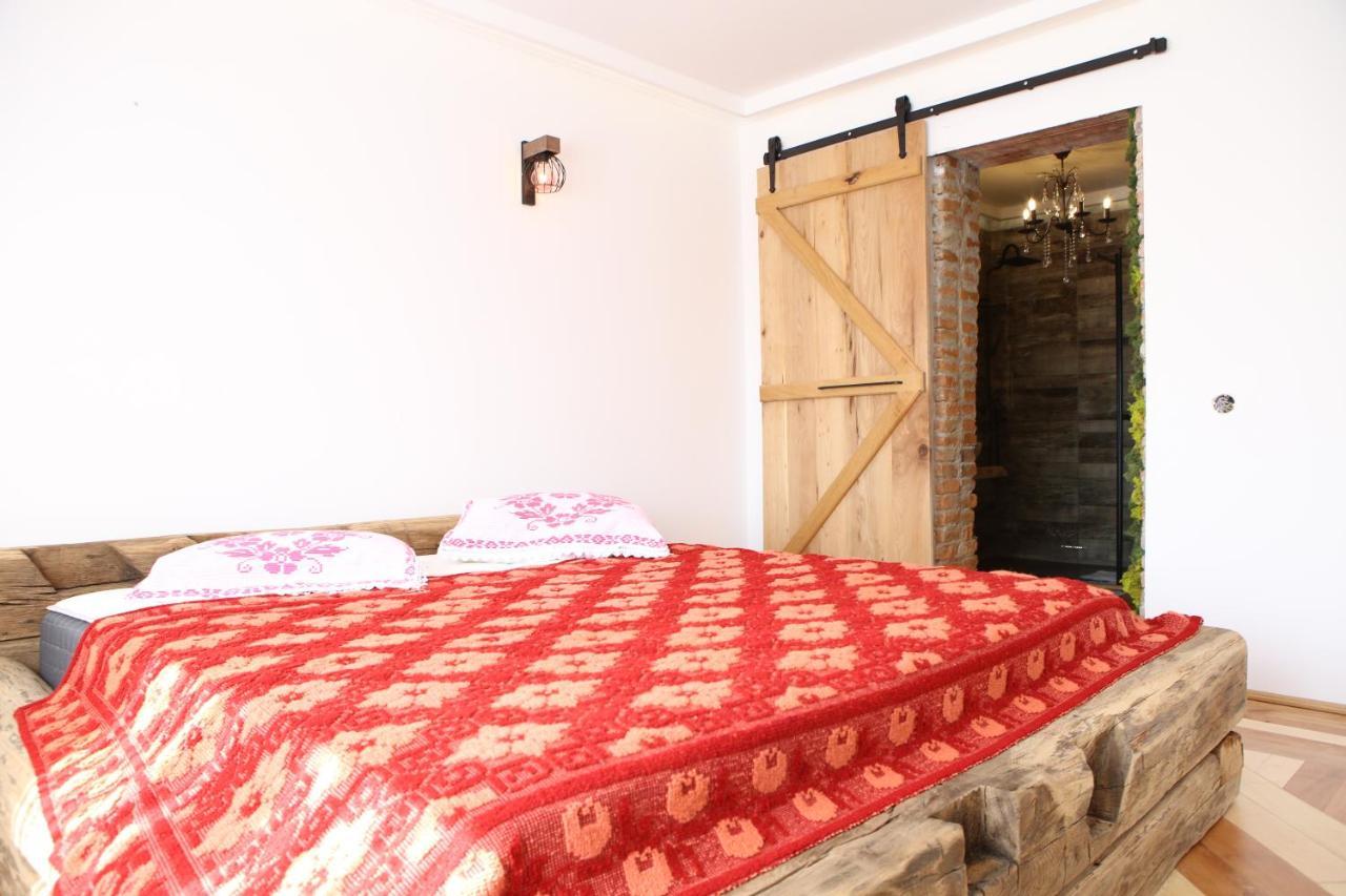 Bed & Breakfast Agropensiunea Maria *